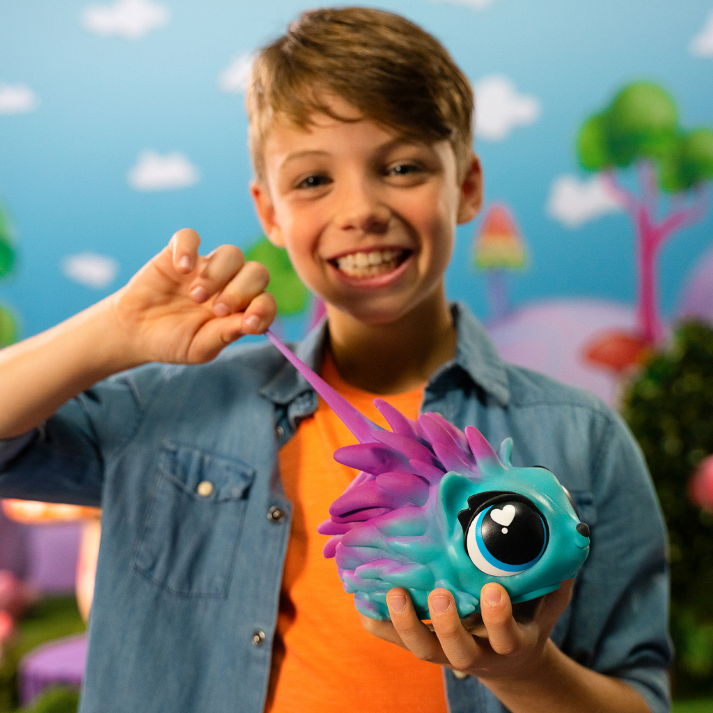 Jiggly Pets Sesli Mavi Kirpi – Welcome Baby