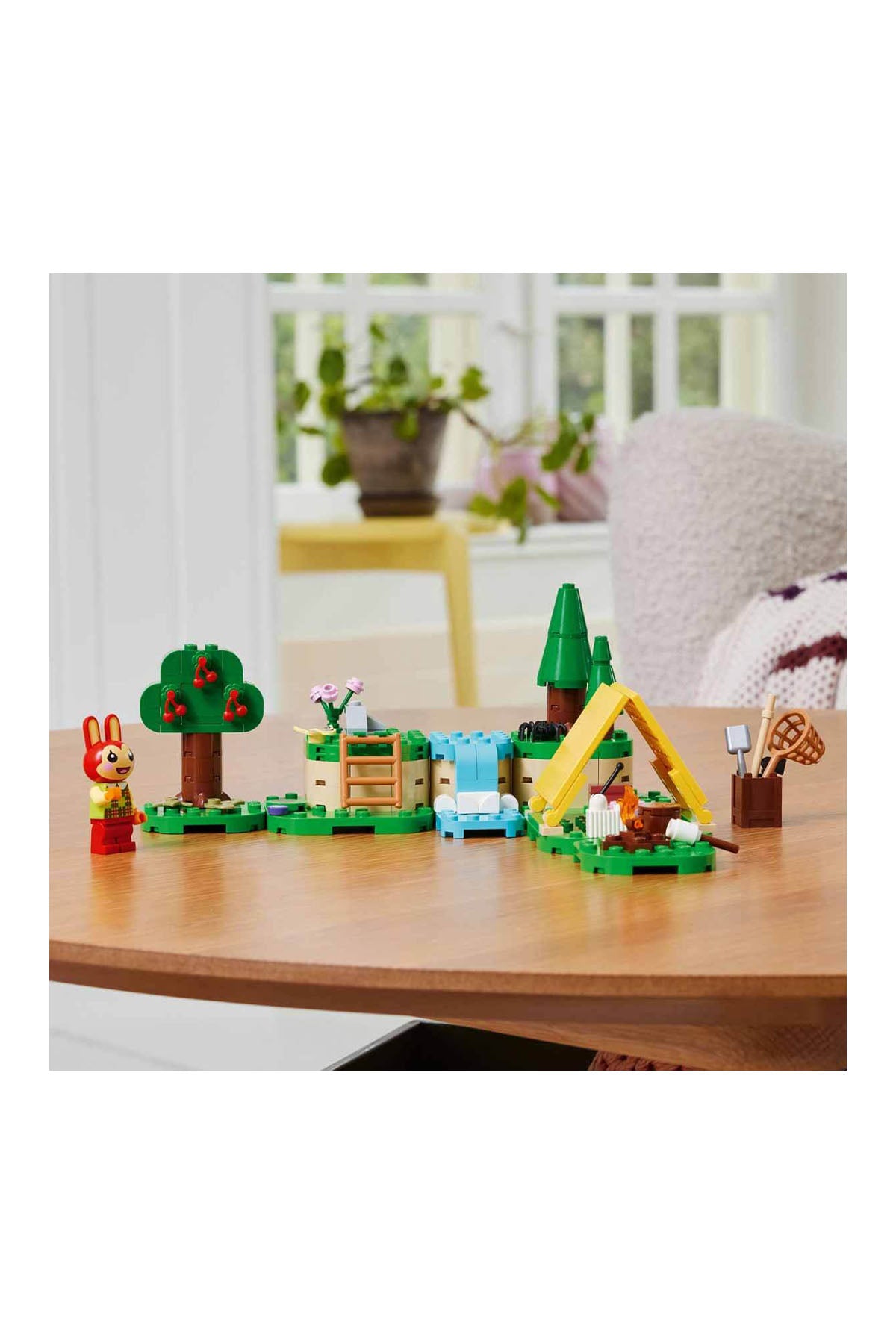 Lego Animal Crossing Bunnie Açık Hava Aktivitelerinde - 77047