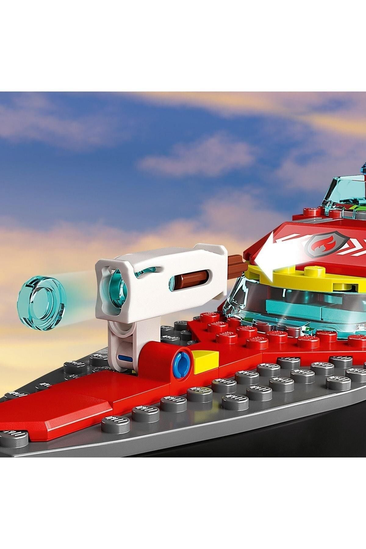 Lego City İtfaiye Kurtarma Teknesi 60373