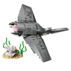 Lego Creator Acımasız Köpek Balığı ile Hazine Sandığı 31381