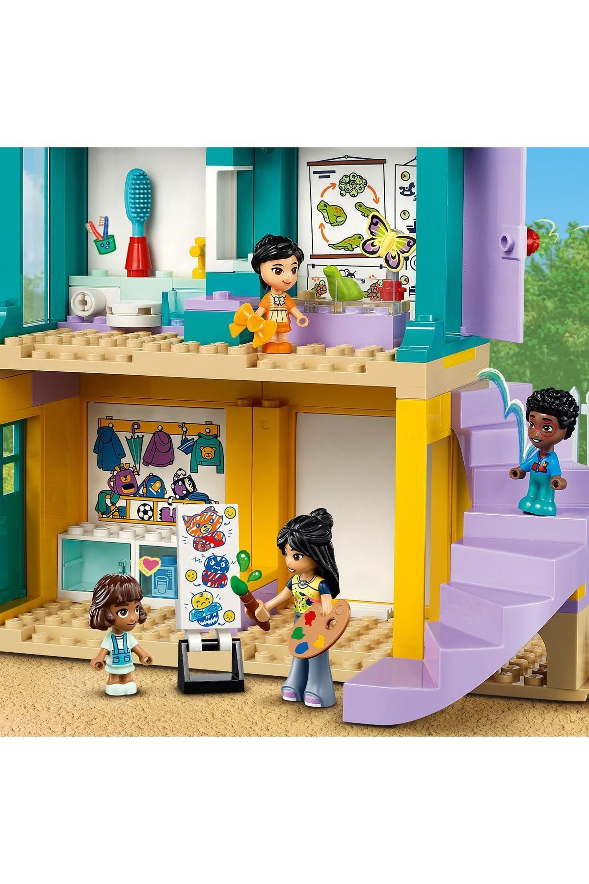 Lego Friends Çiftlik Hayvanı Barınağı 42617