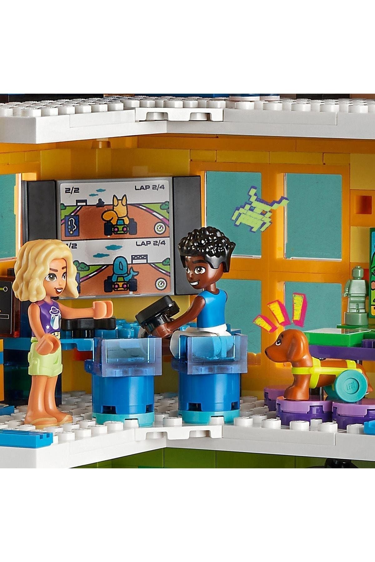 Lego Friends Heartlake City Toplum Merkezi 41748