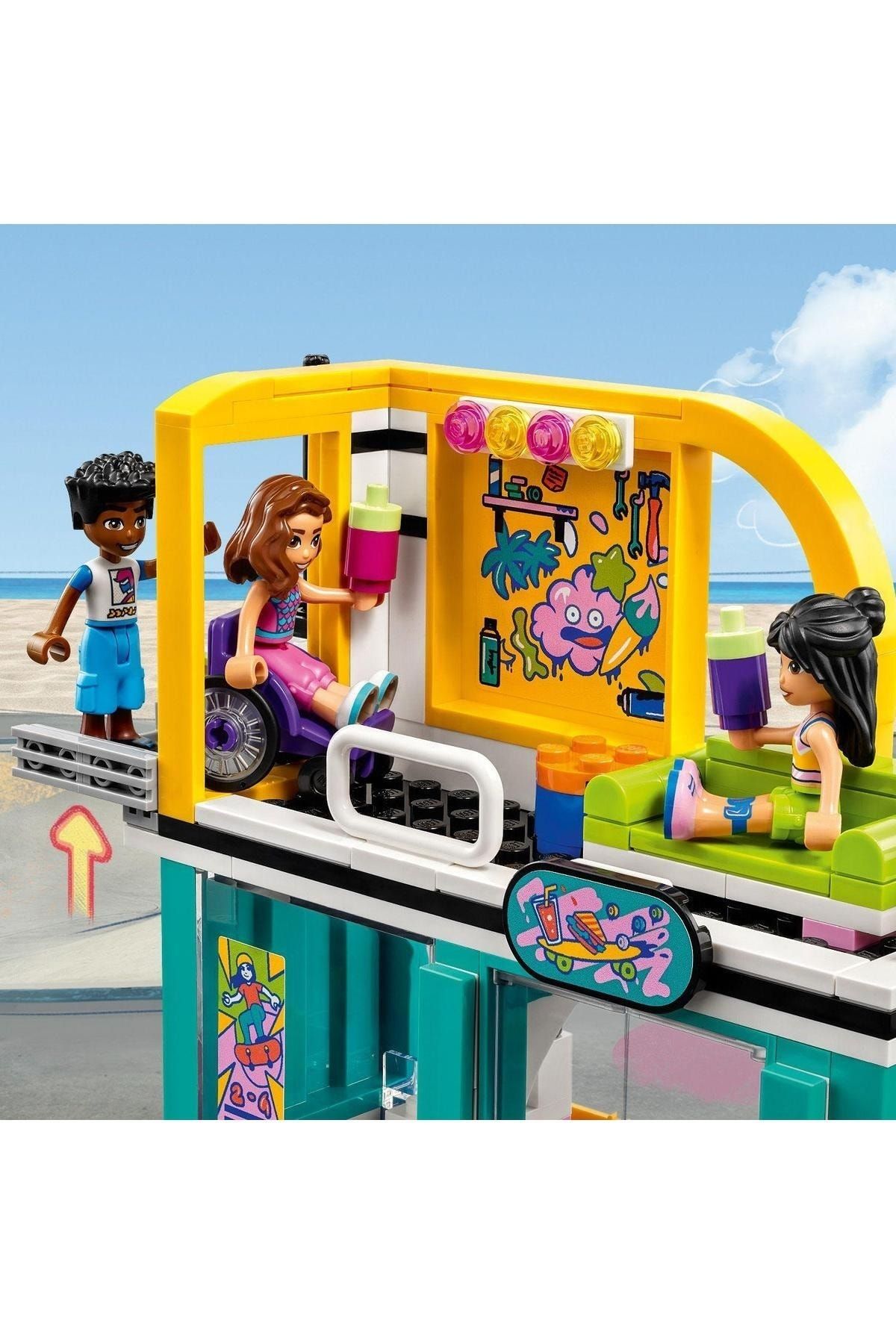 LEGO ® Friends Kaykay Parkı 41751 - 6 Yaş ve Üzeri Çocuklar İçin Oyuncak Yapım Seti (431 Parça)