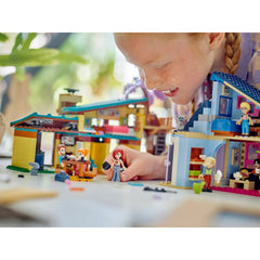 Lego Friends Olly Ve Paisley'nin Aile Evleri 42620