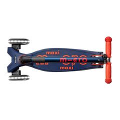 Micro Maxi Scooter Deluxe Foldable 3 Tekerlekli Scooter LED Navy