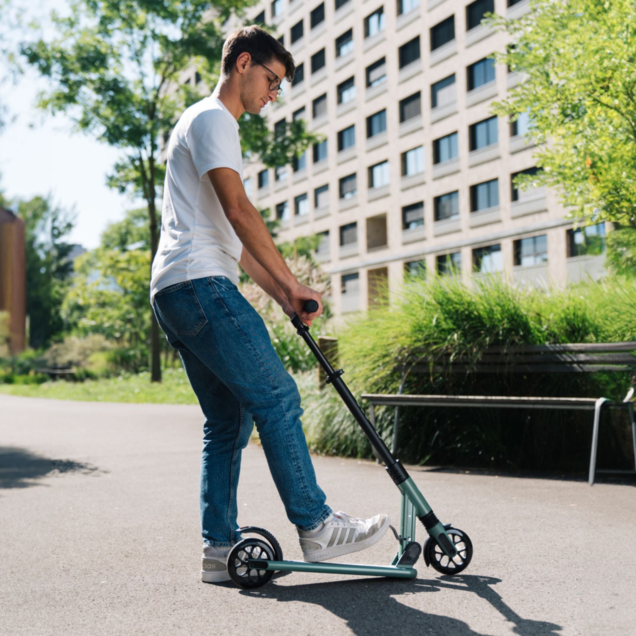 Micro Sprite Süspansiyon 2 Tekerlekli Scooter Dark Grey 7