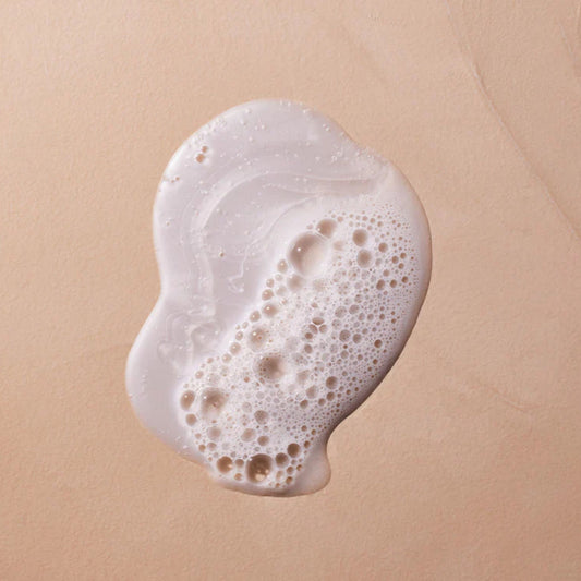 Mustela Cold Cream ve Organik Balmumu İçeren Besleyici Bebek Şampuanı 300ml