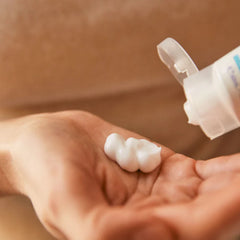 Mustela Hydra Organik Avokadolu Bebek Yüz Kremi 40ml