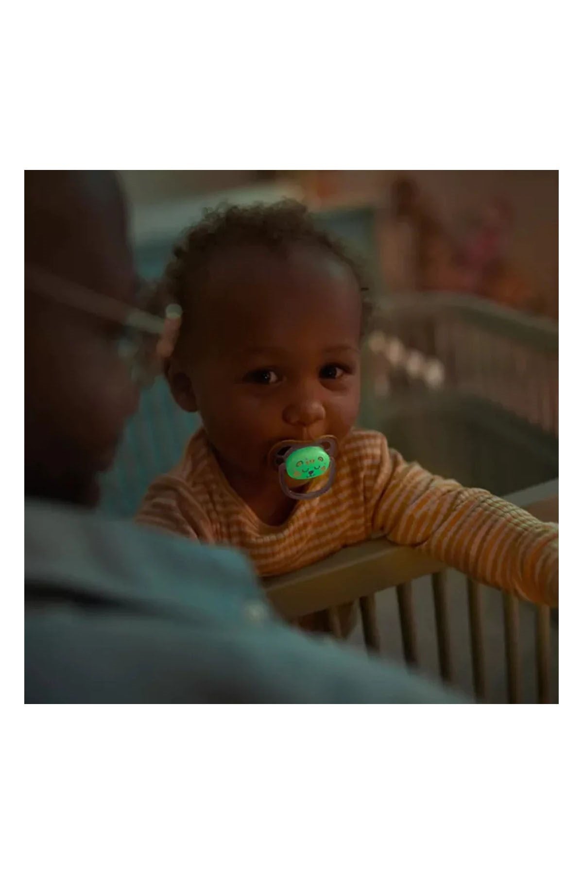 Philips Avent Ultra Air Gece Emziği 6-18 Ay