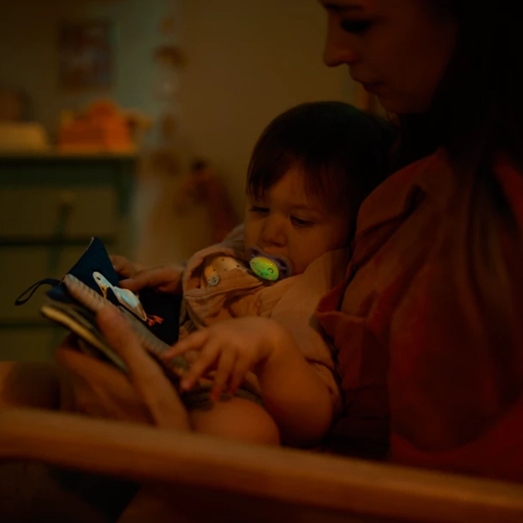 Philips Avent Ultra Air Gece Emziği 6-18 Ay