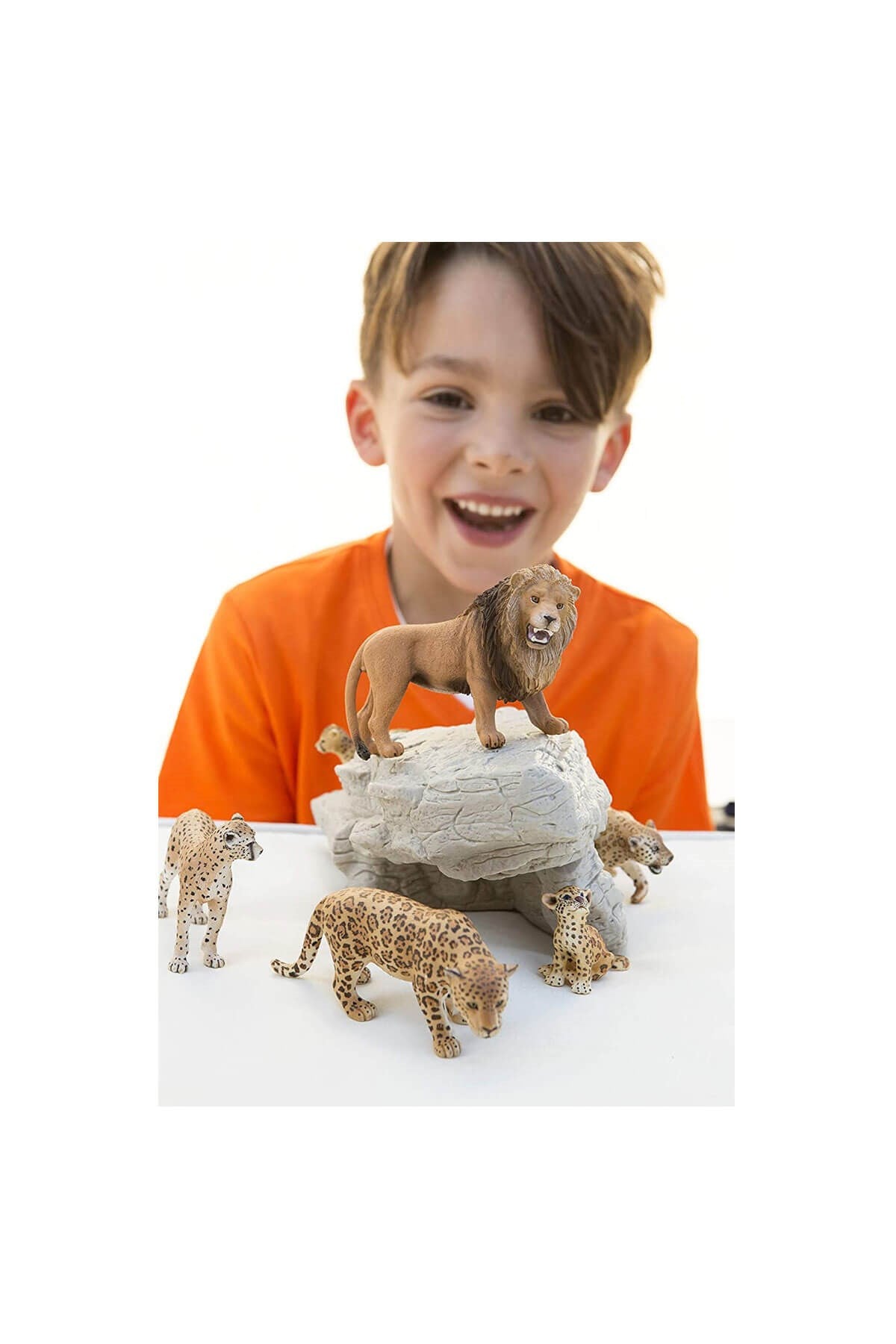 Schleich Kükreyen Aslan