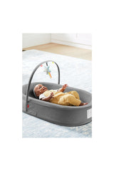 Skip Hop 2 Aşamalı Oyuncaklı Ev Tipi Ana Kucağı - Welcome Baby