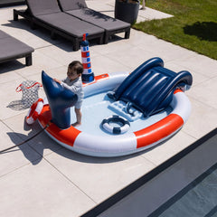 Swim Essentials Whale Fıskiyeli ve Kaydıraklı Şişme Oyun Havuzu 210cm