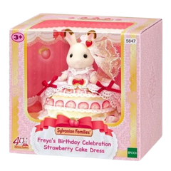 Sylvanian Families Freya’nın Doğum Günü Çilekli Pasta Elbisesi 5847