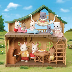 Sylvanian Families Göl Kenarı Klübesi