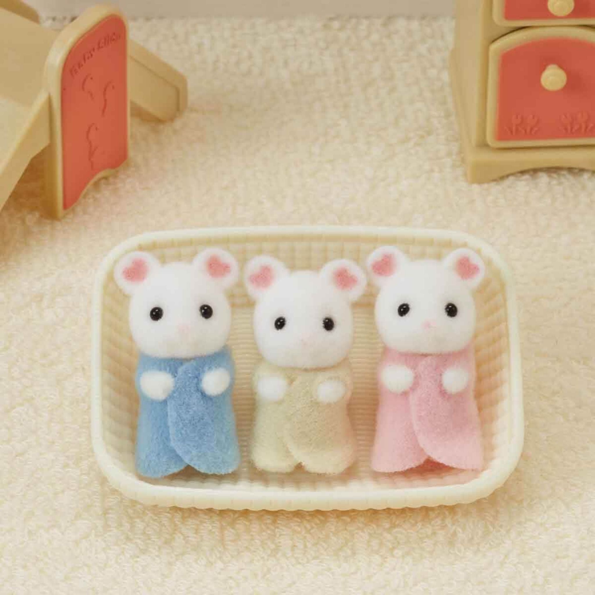 Sylvanian Families Marshmallow Fare Üçüzler