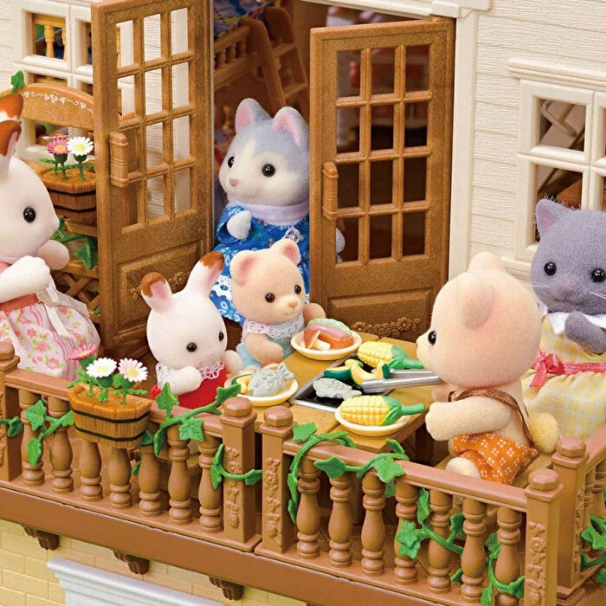 Sylvanian Families Oyun Odalı Işıklı Şehir Evi