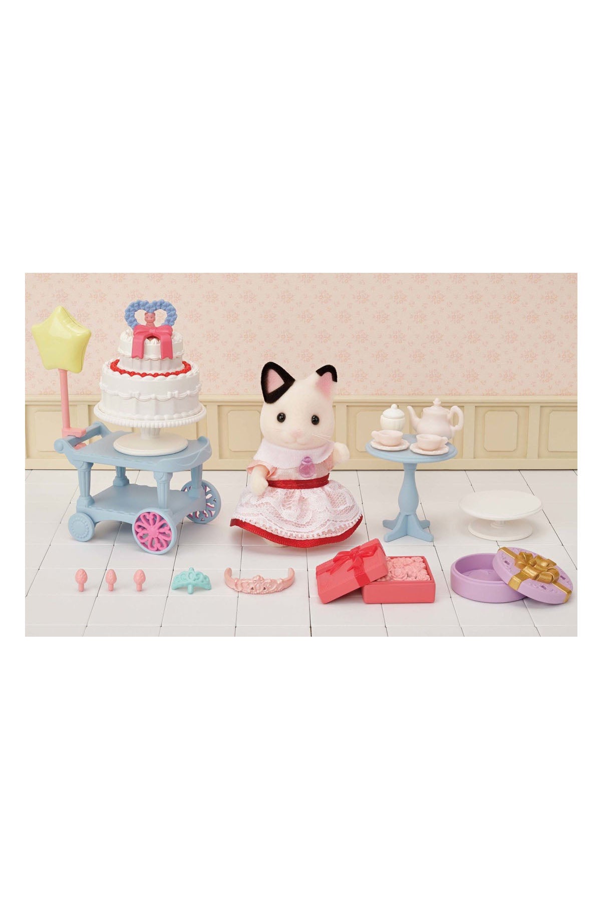 Sylvanian Families Parti Zamanı Oyun Seti -Smokin Kedi Kız